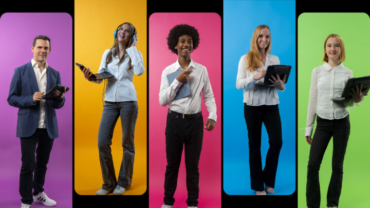 Students using DEQSTER